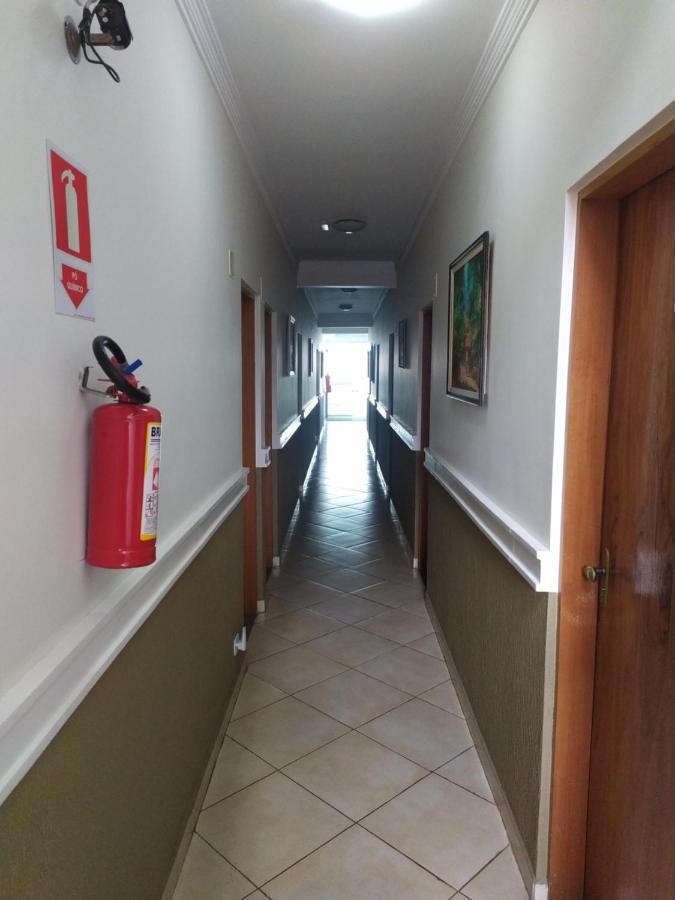 Hotel Dayse Santana de Parnaíba Exterior foto