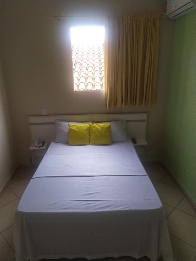 Hotel Dayse Santana de Parnaíba Quarto foto