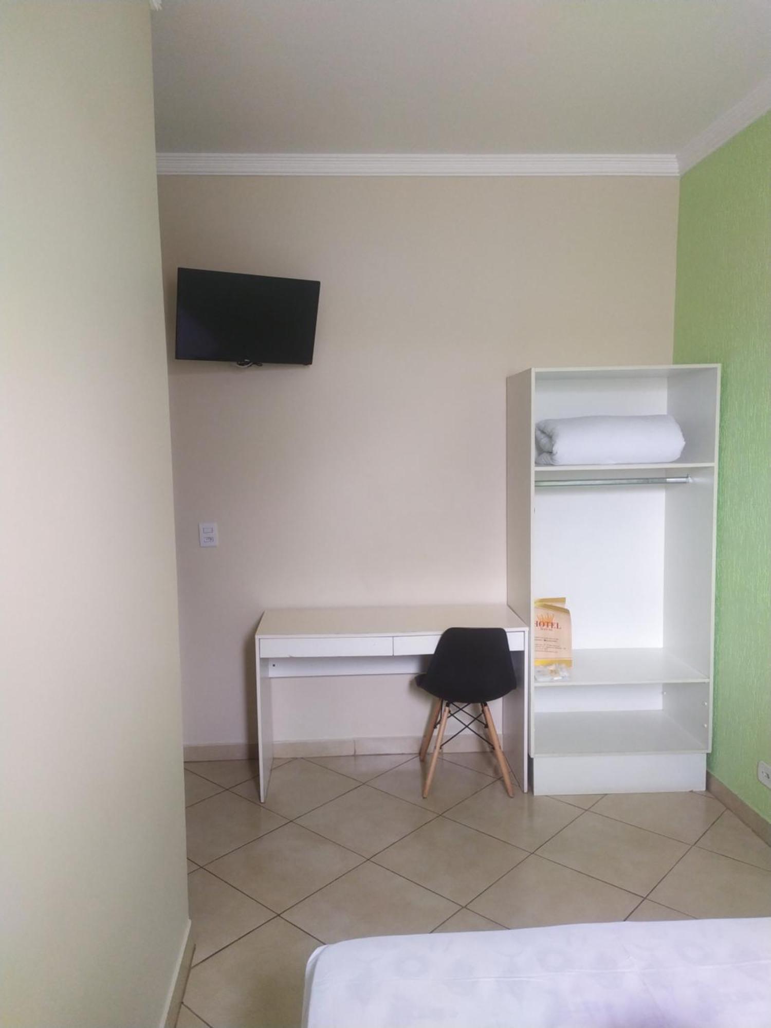 Hotel Dayse Santana de Parnaíba Quarto foto