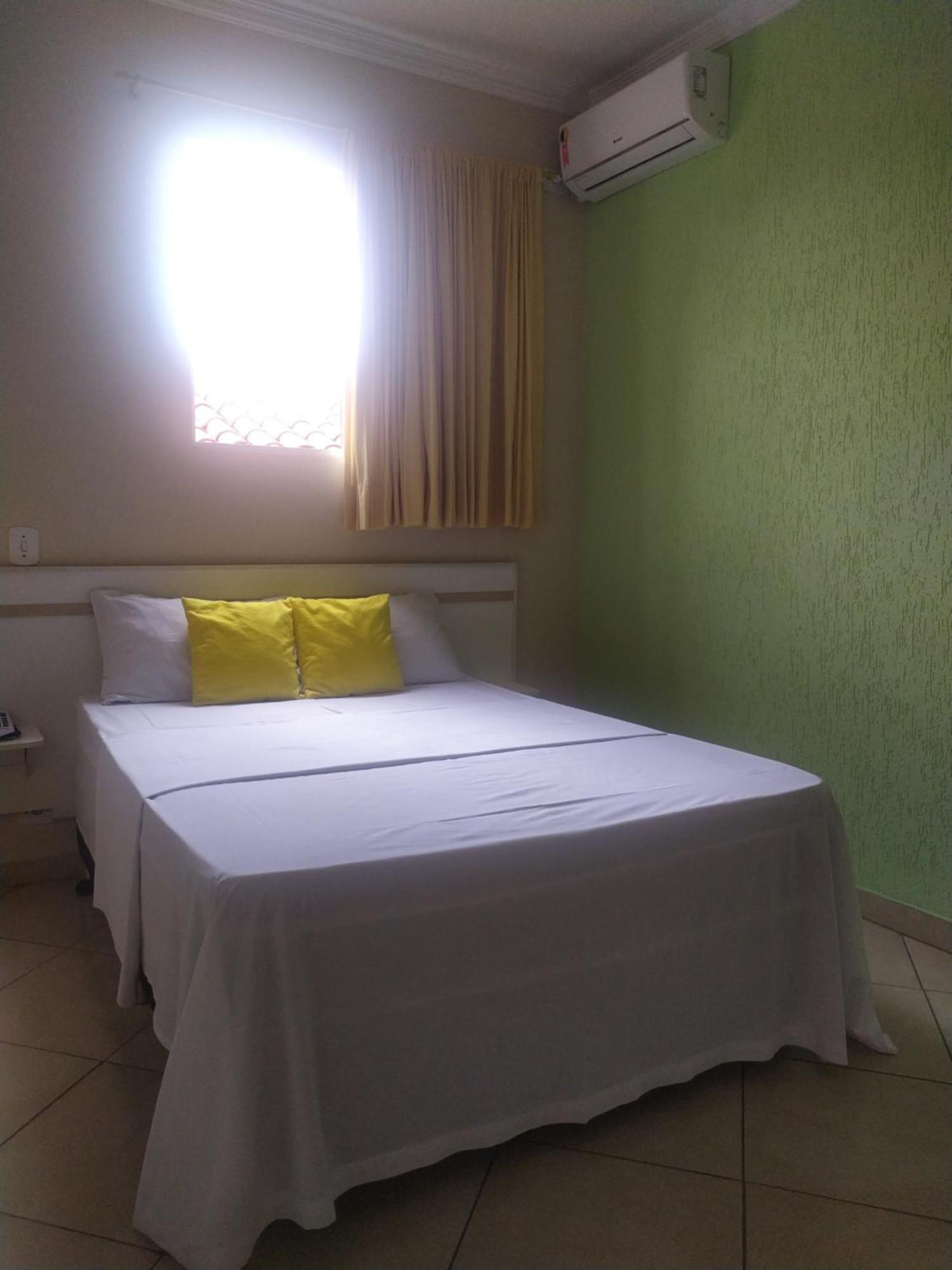 Hotel Dayse Santana de Parnaíba Quarto foto